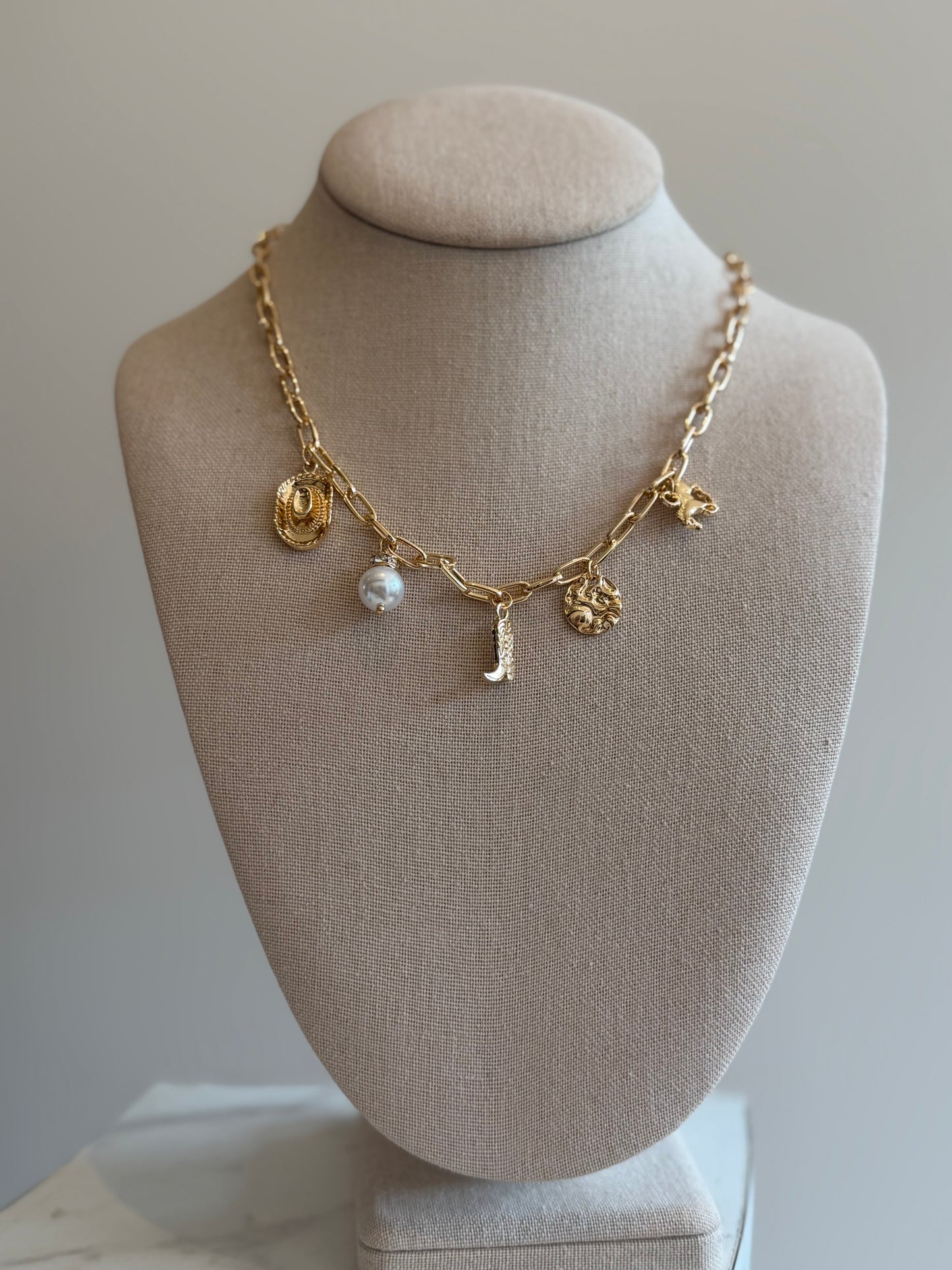 The Western Charm Chain Necklace