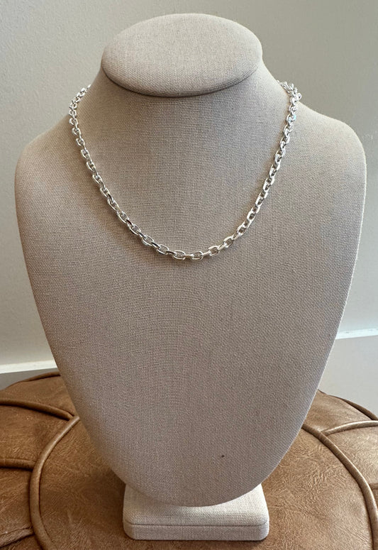 The Oval Link Chain Necklace (2 Colors)