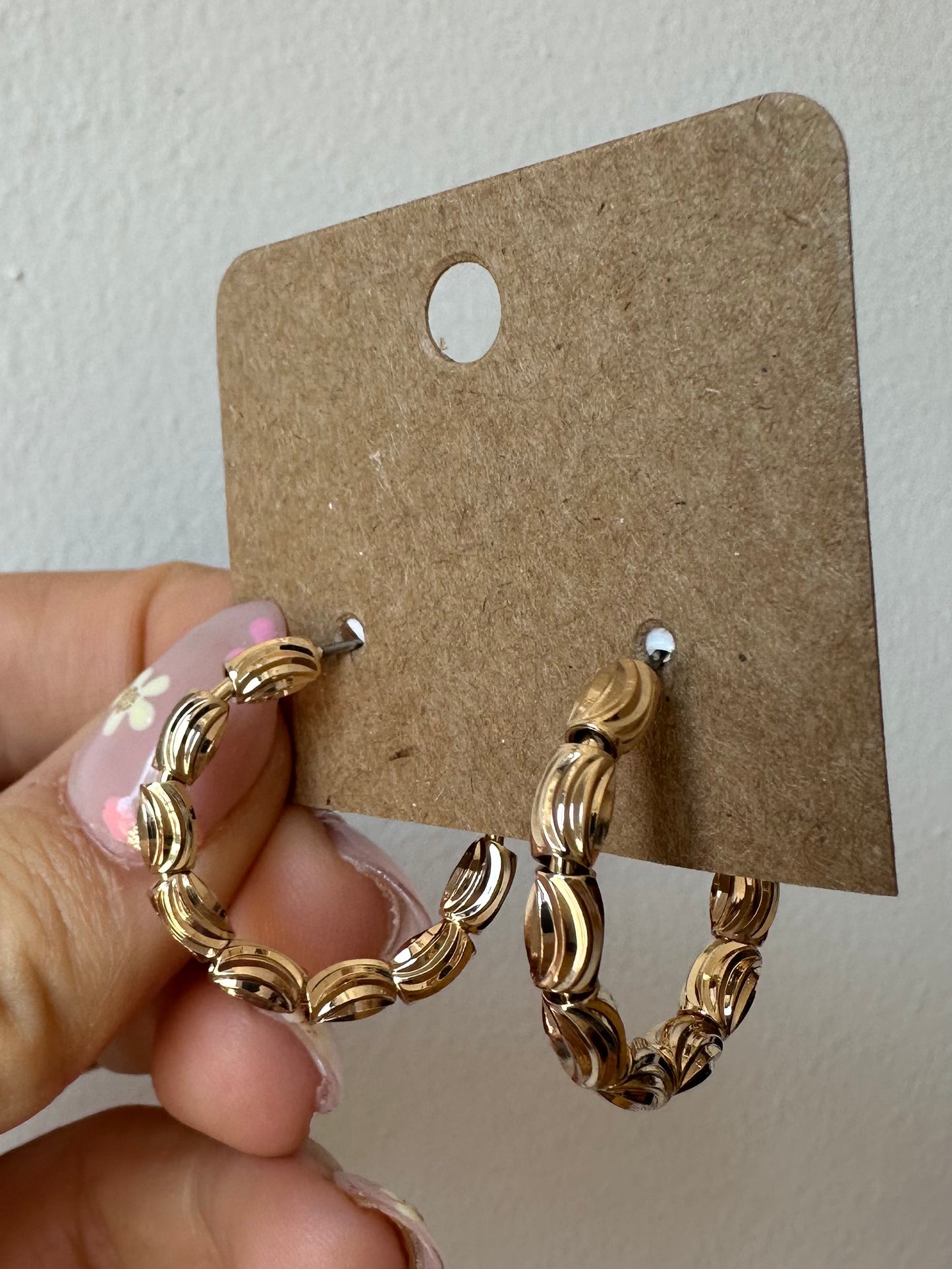 The Texture Beaded Hoops (2 colors)