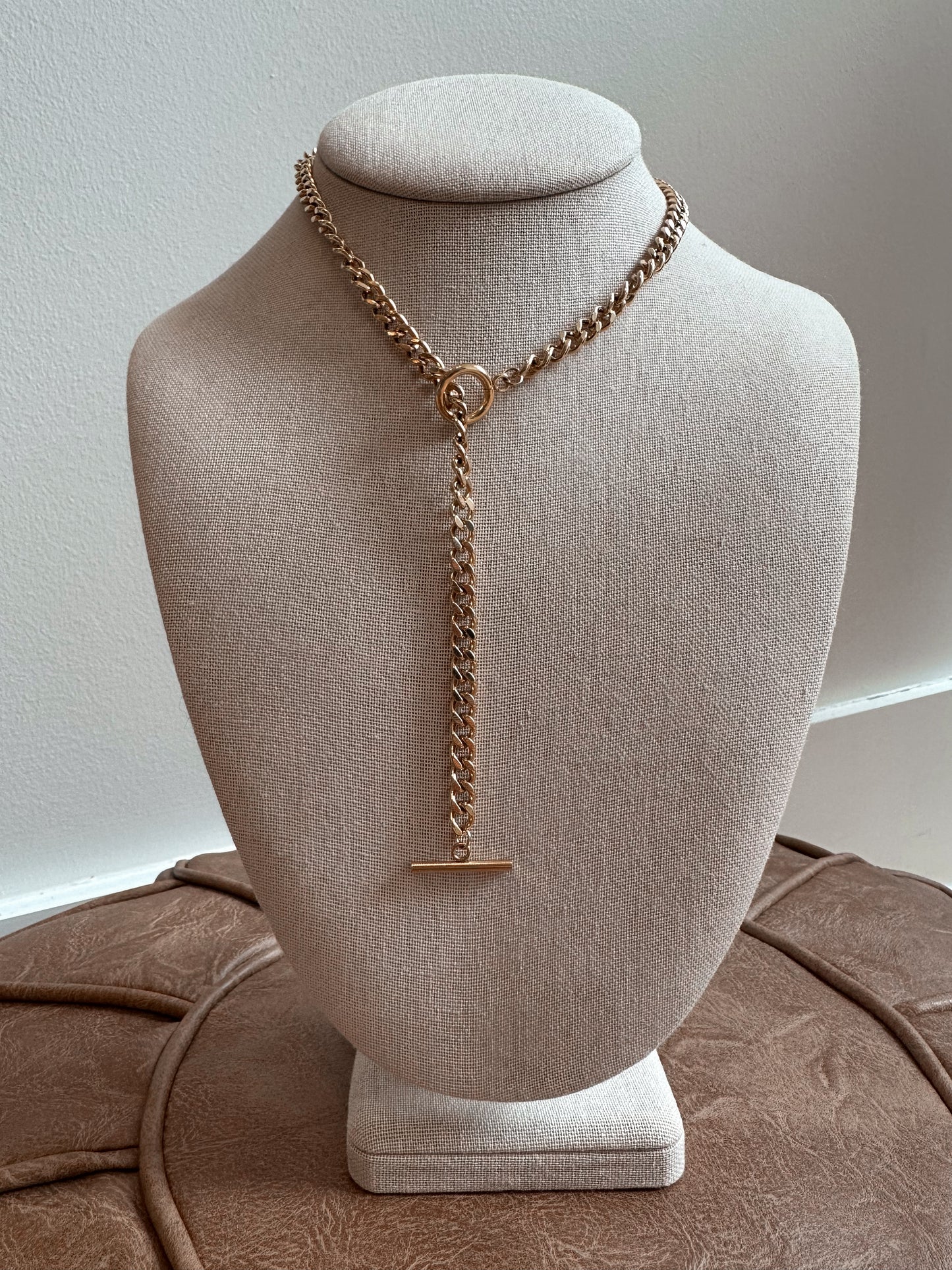 The Chunky Toggle Necklace