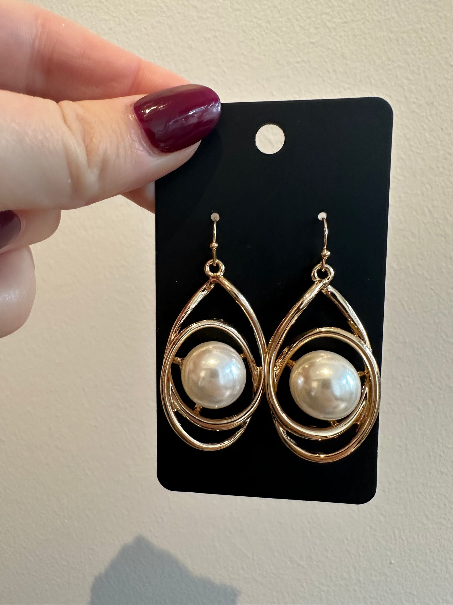 The Gold Pearl Earrings