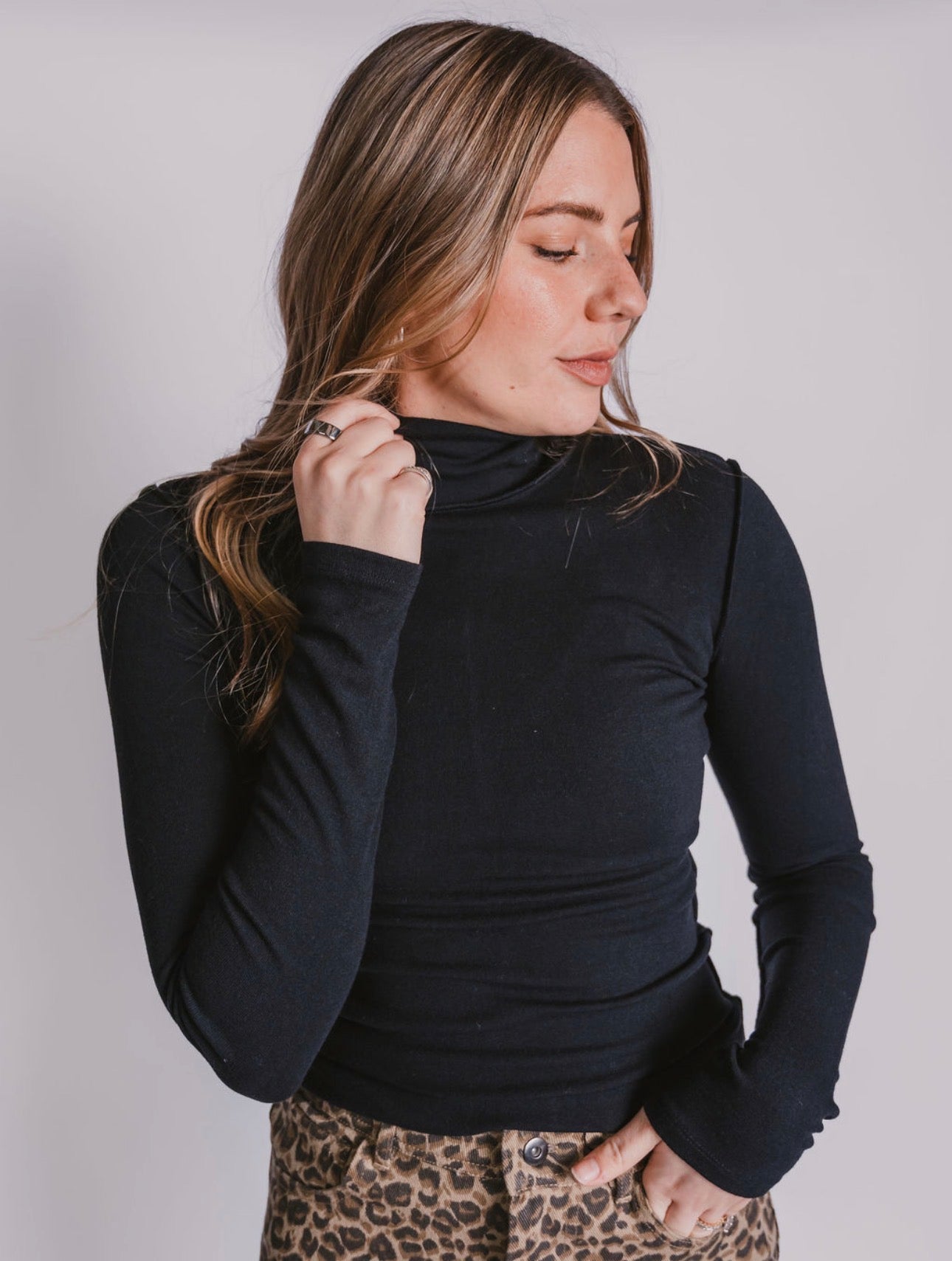 The Black Everyday Turtleneck
