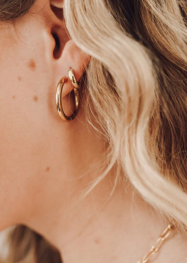 The Sweetheart Hoop Earrings