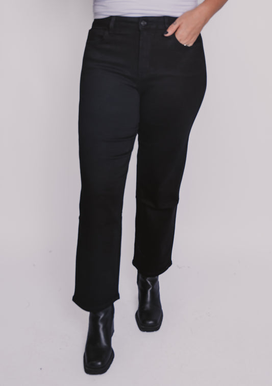 The Vervet Straight Leg Victoria Jeans