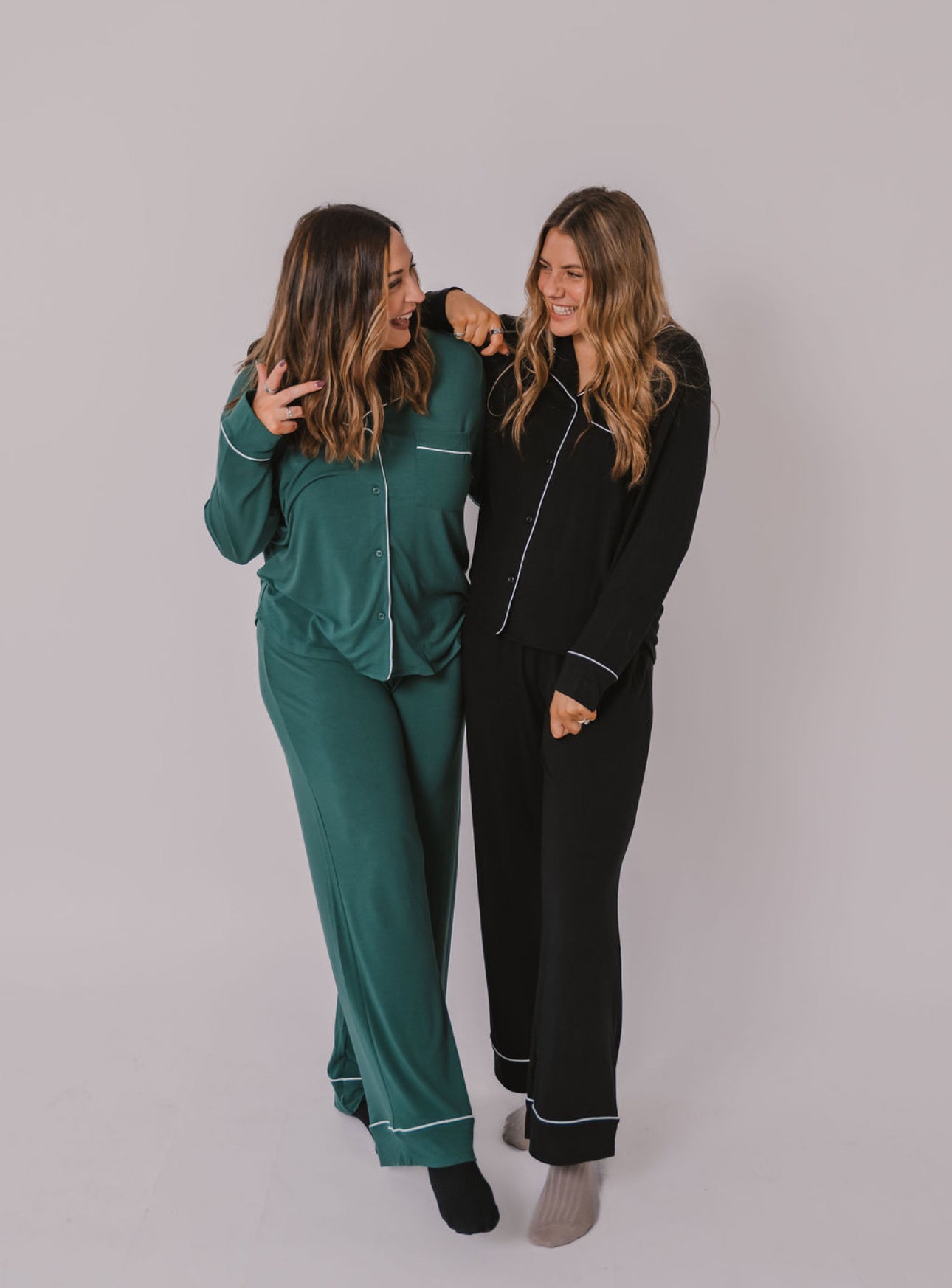 The Snowed-In Sleepwear Set (2 Colors)