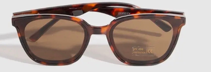 The Square Frame Sunglasses