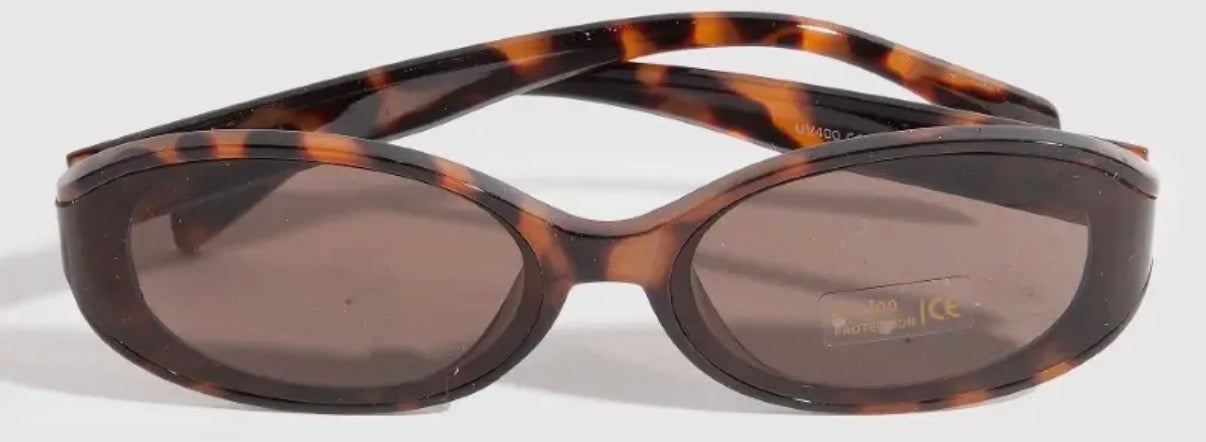 The Narrow Oval Sunglasses