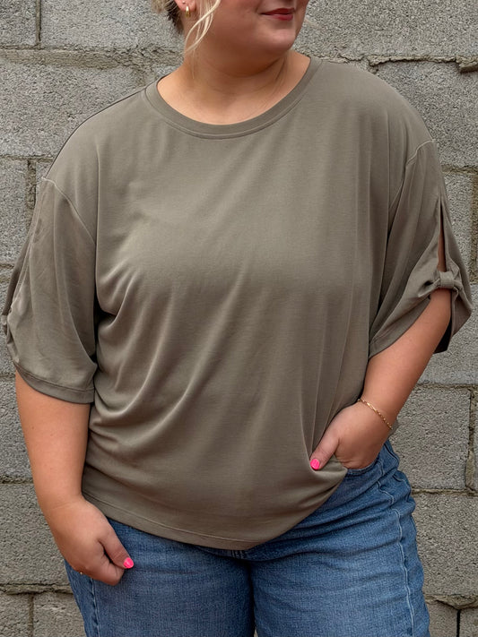 The Olive Short Sleeve Top
