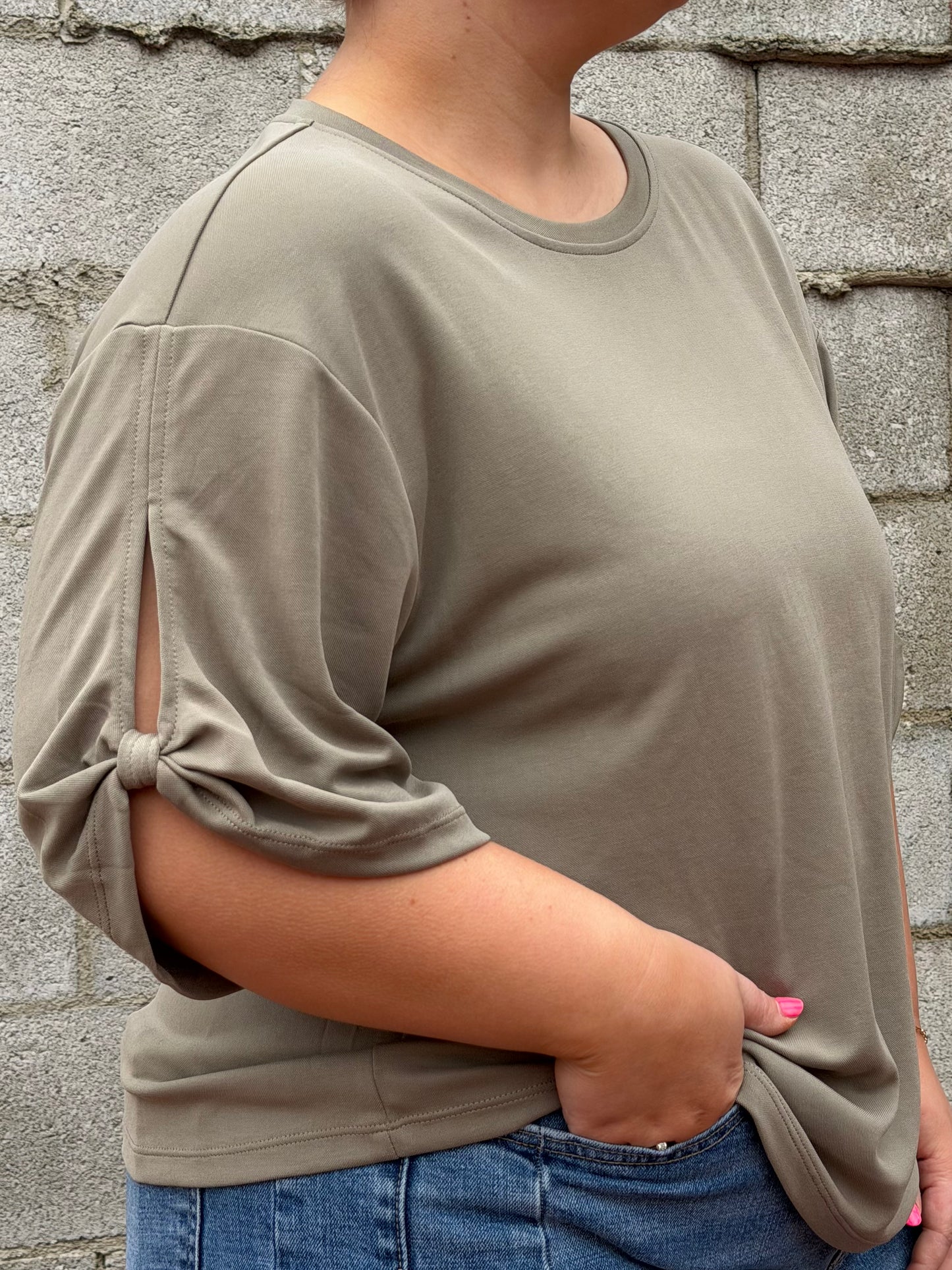The Olive Short Sleeve Top