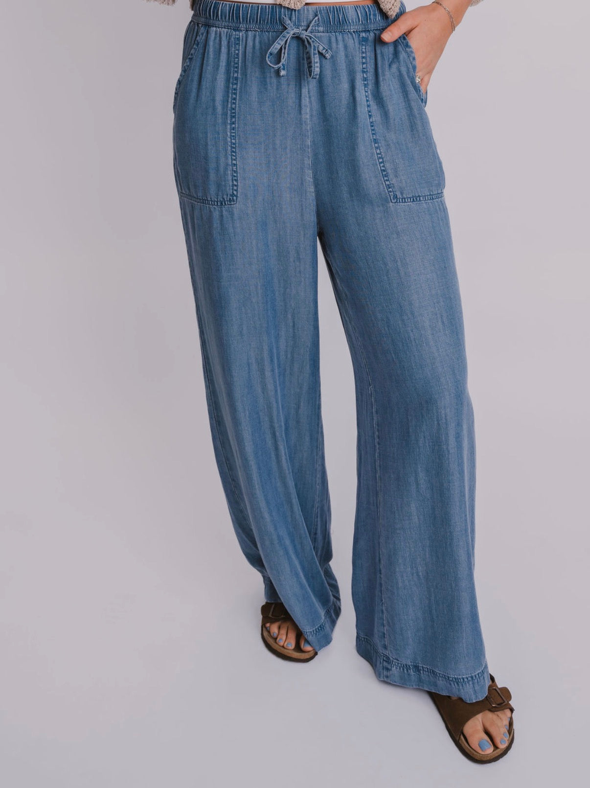 The Wide Leg Presley Pants